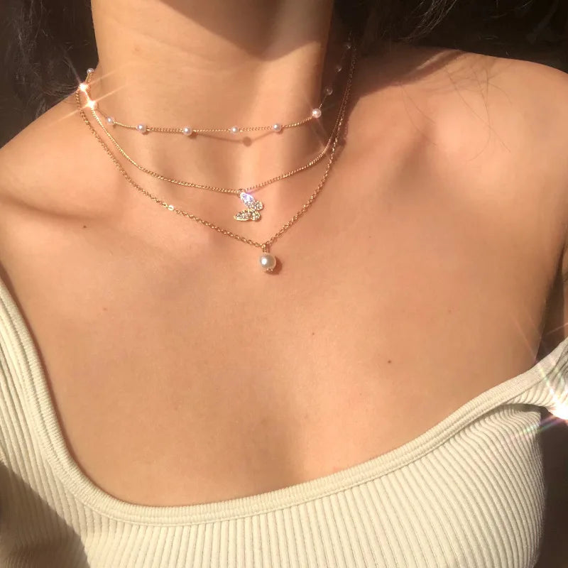 Collier Bohème Multi-Couches avec Pièces et Perles