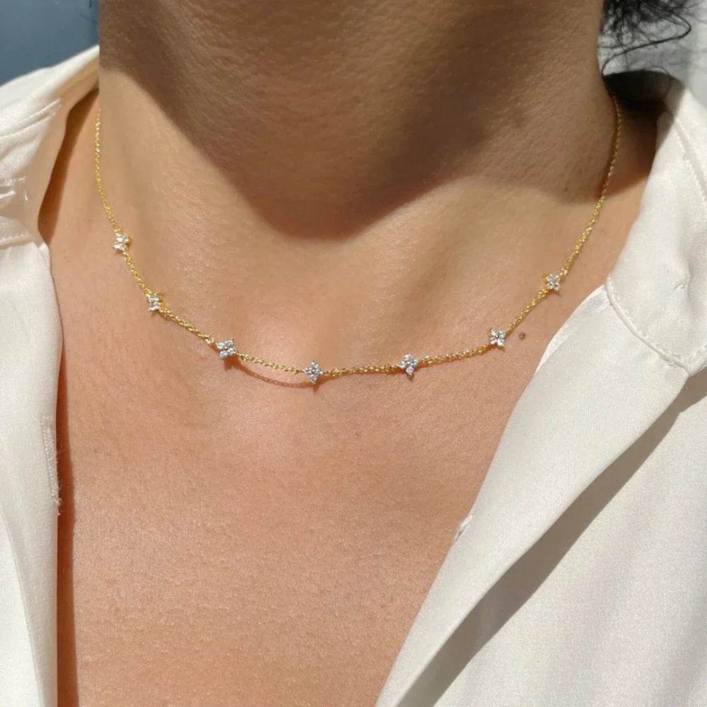 Collier Superposé Doré – Élégance Minimaliste