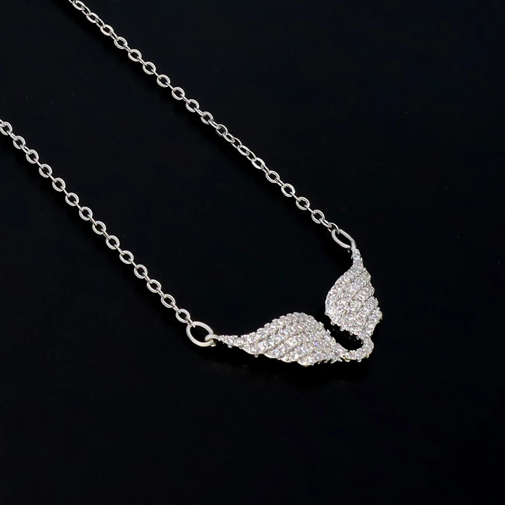 Collier Femme – Pendentif Raffiné en Cristal & Acier Inoxydable, Symbole de Protection & Élégance