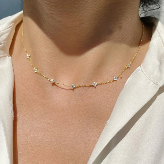 Collier Superposé Doré – Élégance Minimaliste