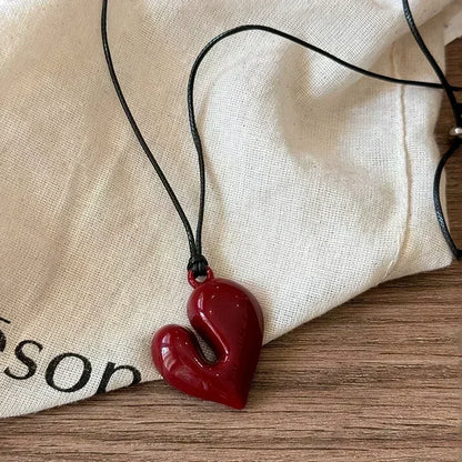 Collier Fleur 3D en Métal Doré – Féminité & Élégance