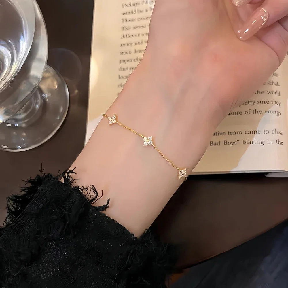 Collier Superposé Doré – Élégance Minimaliste