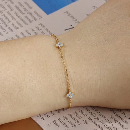 Collier Superposé Doré – Élégance Minimaliste