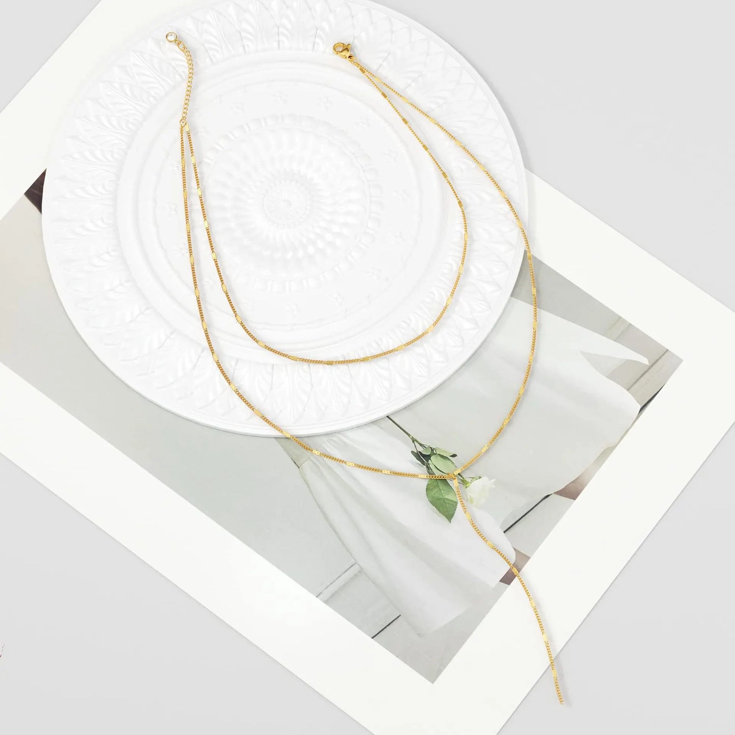 Collier Lariat Plaqué Or 14K – Pendentif Minimaliste