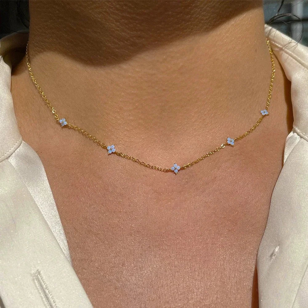Collier Superposé Doré – Élégance Minimaliste