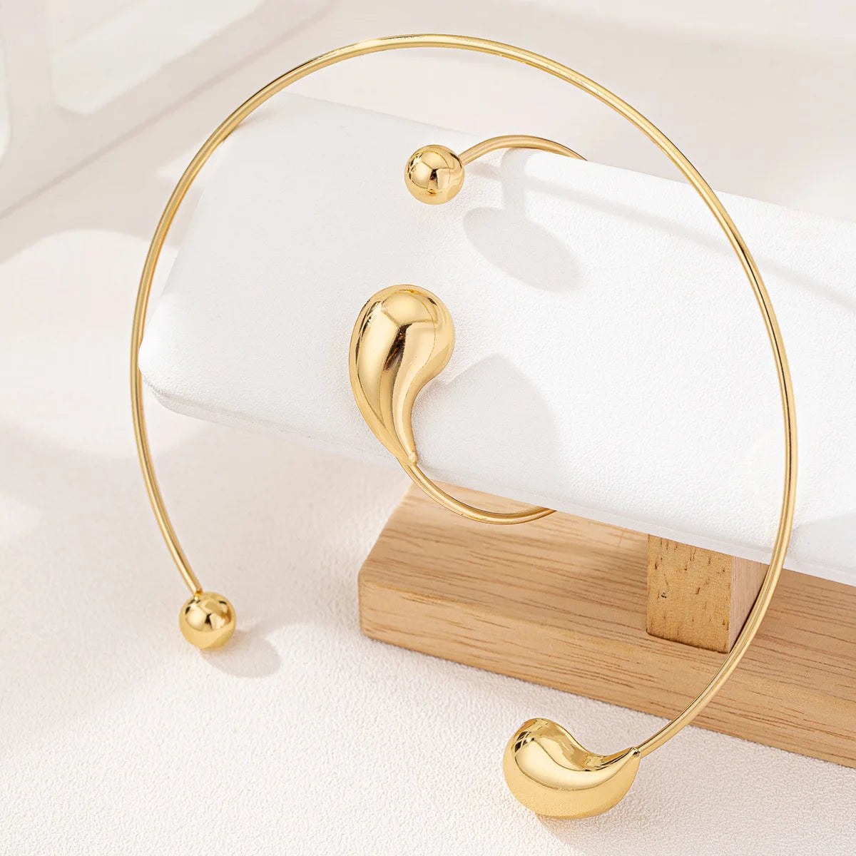 Set Collier & Bracelet Géométriques – Élégance Minimaliste