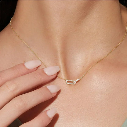 Collier Fleur 3D en Métal Doré – Féminité & Élégance