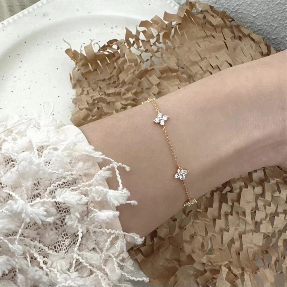 Collier Superposé Doré – Élégance Minimaliste