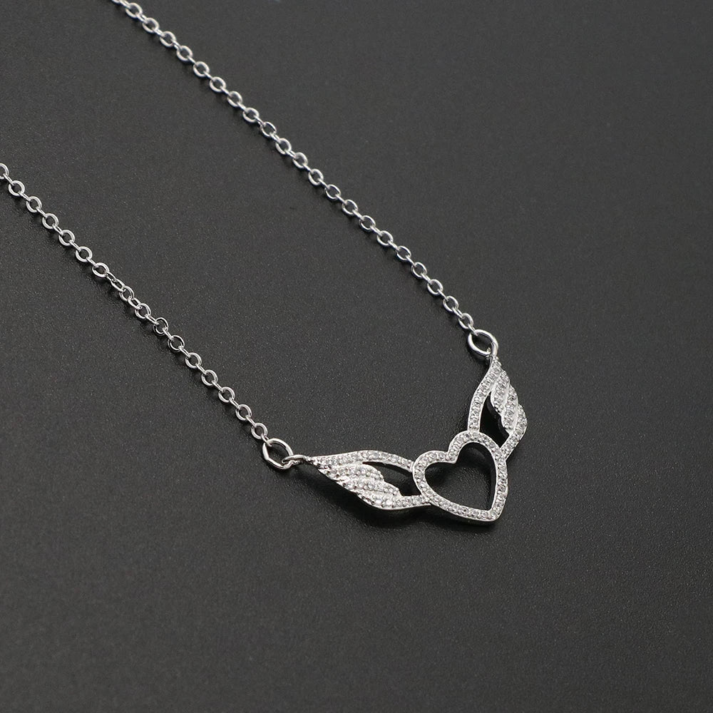 Collier Femme – Pendentif Raffiné en Cristal & Acier Inoxydable, Symbole de Protection & Élégance